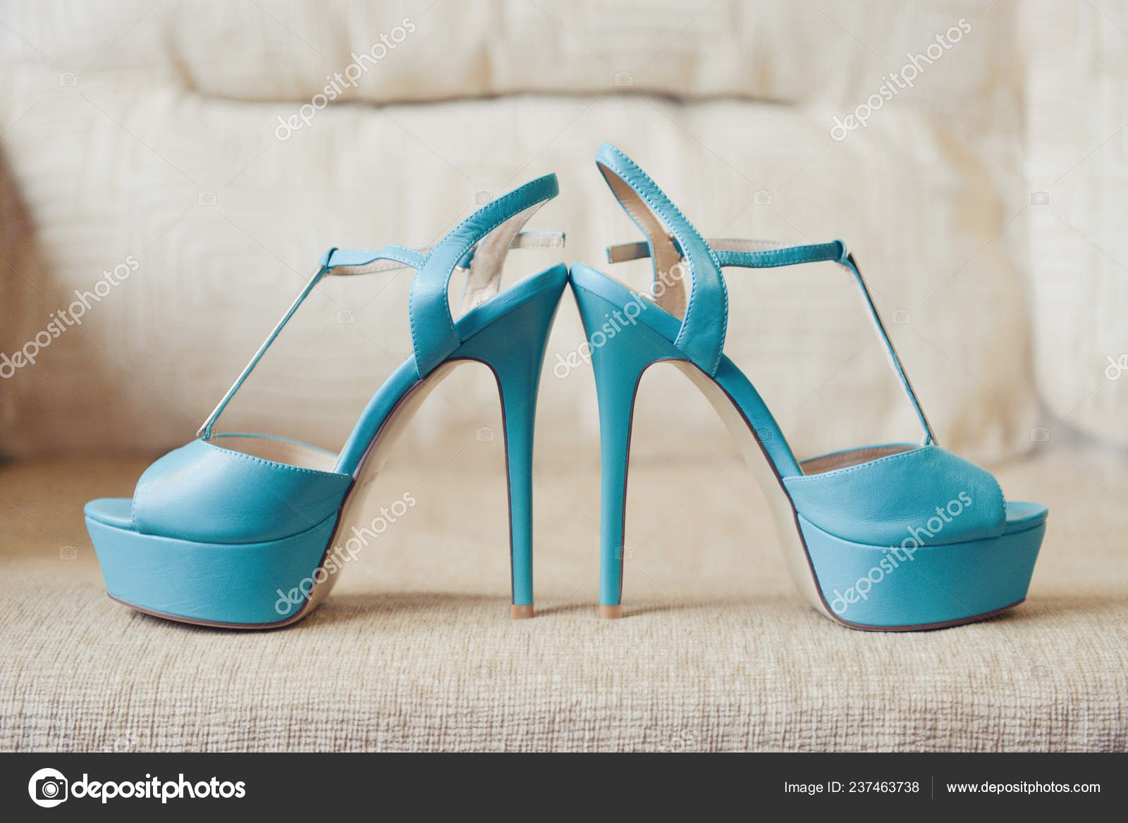 turquoise shoes wedding