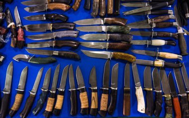 Manuel ve endüstriyel üretimin çeşitli bıçakların Fuar satışı