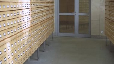 kütüphaneküçük bilgi kutularıveritabanı kart dizini