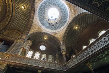 Prague, Çek Cumhuriyeti. Mayıs 2018. İspanyol sinagog Prag, Çek Cumhuriyeti için iç dekorasyon