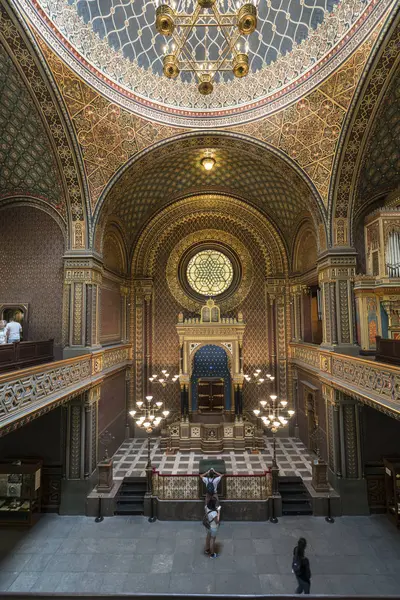 Prague, Çek Cumhuriyeti. Mayıs 2018. İspanyol sinagog Prag, Çek Cumhuriyeti için iç dekorasyon