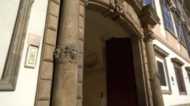 Prague, Çek Cumhuriyeti. Mayıs 2018. Senato Sarayı Prag, Çek Cumhuriyeti için cephe görünümü