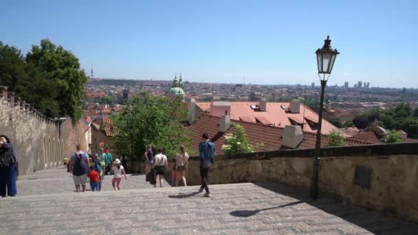 Prague République Tchèque Mai 2018 Vue Escalier Qui Monte Vers — Video