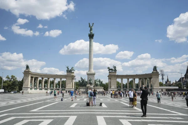 Budapest Hungría Julio 2018 Monumento Del Milenio Plaza Los Héroes — Foto de Stock