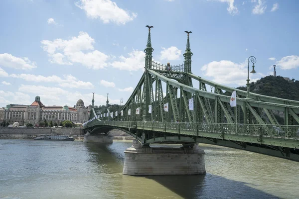 Budapest Magyarország Július 2018 Kilátás Szabadság Híd Dunán Budapesten Magyarországon — Stock Fotó