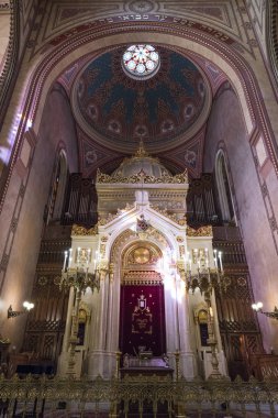 Budapeşte, Macaristan. Temmuz 2018. Budapeşte, Macaristan sinagoga iç görünüm