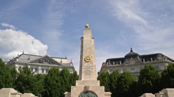 Budapest Hungría Julio 2018 Monumento Guerra Soviética Plaza Libertad Budapest — Vídeos de Stock