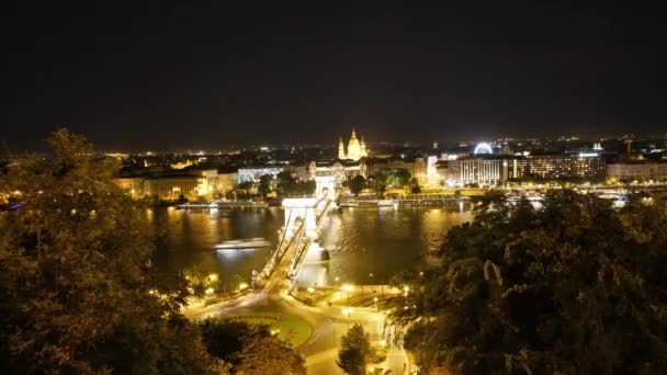 Budapešť Maďarsko Července 2018 Pohled Řetězy Most Přes Řeku Dunaj — Stock video