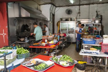 Kuala Lumpur, Malezya. Ocak 2019. Kuala Lumpur, Malezya, Çin Mahallesi'ndeki sokaklarda Restoran görünüm