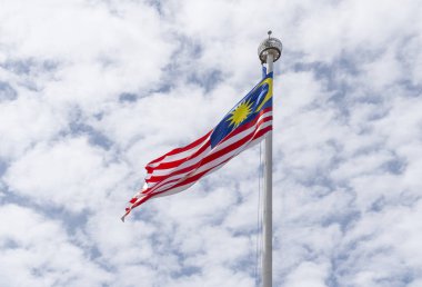 Malezya bayrağı dalgalanıyor