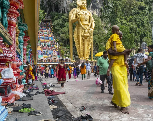 Kuala Lumpur Malaisie Janvier 2019 Chaussures Laissées Extérieur Temple Aux — Photo