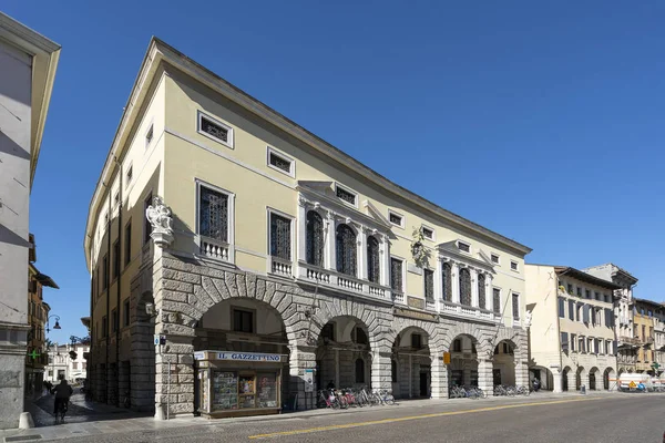 Edificio Monte di Piete.net en Udine —  Fotos de Stock