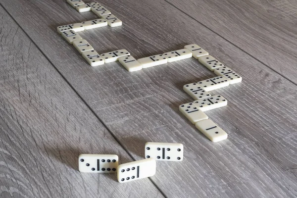 domino game