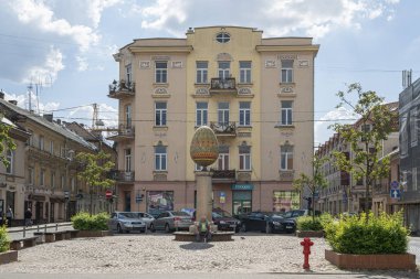 Vilnius Paskalya Yumurtası (Margutis) Heykeli.