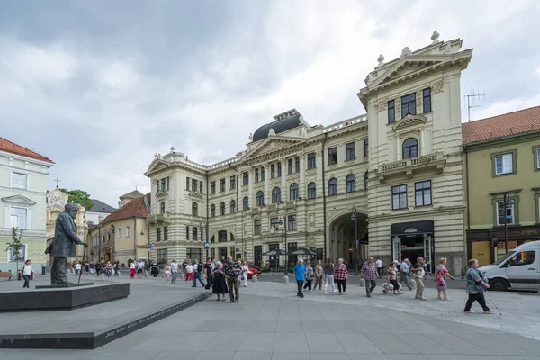 Budynek Litewskiej Filharmonii Narodowej w Vilniu — Zdjęcie stockowe