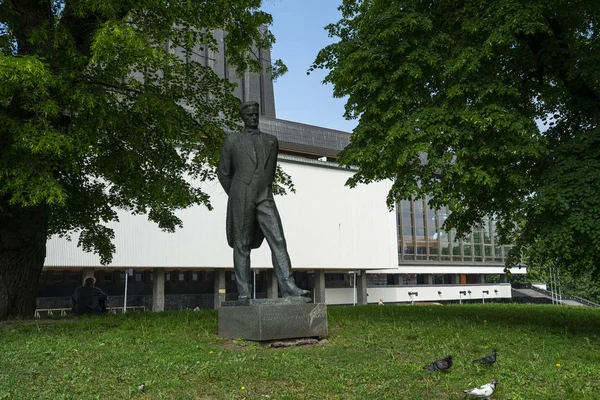 KiTsipras petrauskas statu — Stockfoto