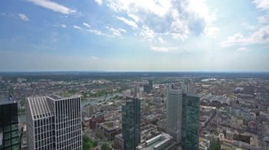 Frankfurt Main, Temmuz 2019. Şehrin havadan panoramik görünümü