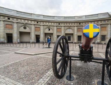 Stockholm Kraliyet Sarayı Dış Avlusu   
