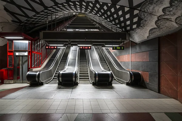 Kungstradgarden Metro Station w Sztokholmie — Zdjęcie stockowe