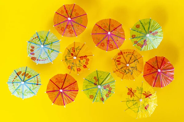 Kleine japanische Regenschirme — Stockfoto