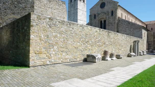 Aquileia Italy July 2020 Some Roman Archaeological Finds Front Basilica — Stock Video