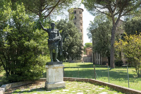 Ravenna Italy July 2020 Statues Emperor Caesar Augustus Park Front — Stock Photo, Image