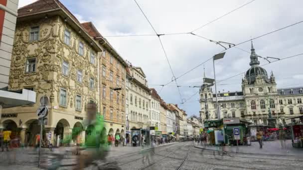 奥地利格拉茨 2020年8月日落时市中心赫兰加斯街的时差全景 — 图库视频影像
