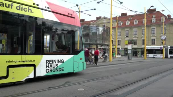 Graz Austria Sierpień 2020 Przystanek Tramwajowy Jakominiplatz — Wideo stockowe