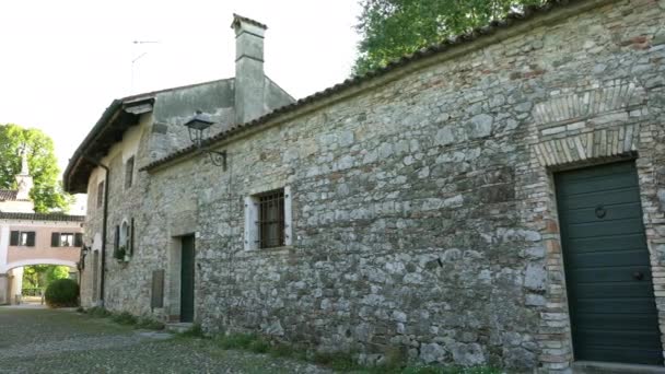 Strassoldo Itálie Září 2020 Panoramatický Pohled Starověké Středověké Vesnické Domy — Stock video