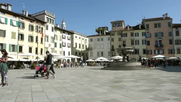 Udine Talya Eylül 2020 San Giacomo Meydanı Ndaki Çeşme Güneşli — Stok video