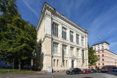 Helsinki, Finlandiya. 27 Ağustos 2025. Şehir merkezindeki Mimarlık Müzesi 'nin dış görünüşü.