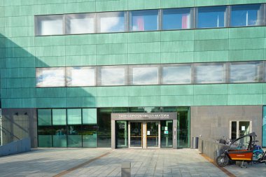 Helsinki, Finlandiya. 28 Ağustos 2025. Şehir merkezindeki Sibelius Akademisi binasının dış görüntüsü