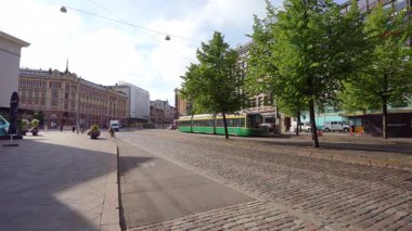 Helsinki, Finlandiya. 27 Ağustos 2025. Mannerheimintie Caddesi 'nin panoramik görüntüsü.