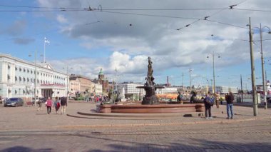 Helsinki, Finlandiya. 27 Ağustos 2025. Havis Amanda çeşmesi şehir merkezinde.