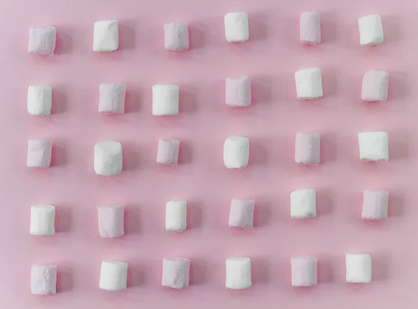 Marshmallows Rosa Fundo Pastel Rosa — Fotografia de Stock