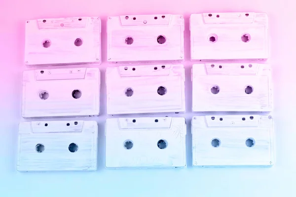 Bovenaanzicht Audio Elektrogrammofoons Tapes Patroon Pastel Blauw Roze Verloop Gestemde — Stockfoto