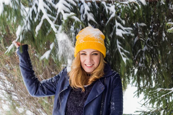 Cute Happy Woman Yellow Hat Snow Fall Winter Forest — Stock Photo, Image