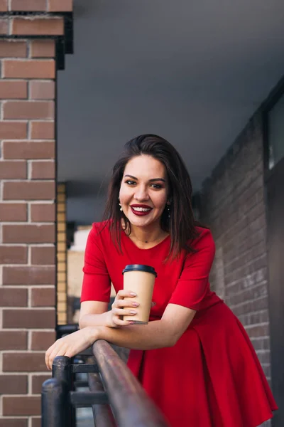 Happy Beautiful Young Woman Red Lipstick Red Dress Holding Takeaway — Stock Photo, Image