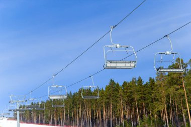 Ural dağlarında telesiyej görünümü