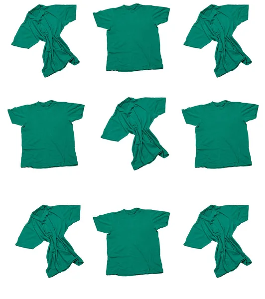 緑のコットンユニセックスTシャツ 白い背景に隔離されたシャツパターン 白い上に空白のモックアップシャツ — ストック写真