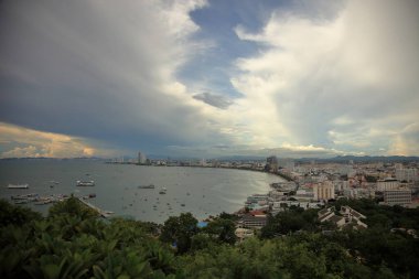 Pattaya şehrinin panoramik manzarası ve Pratumnak 'ın plaj manzarası, Pattaya, Tayland