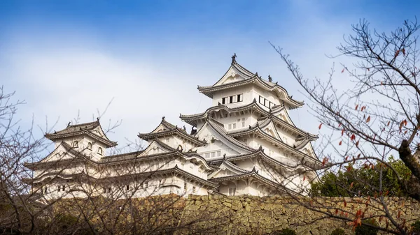 Himeji castle of Japan with blue sky — Stock Photo, Image