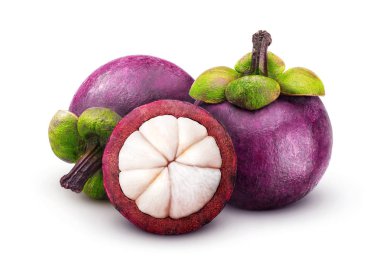 Kırpma yolu ile beyaz arka plan üzerinde izole mangosteen