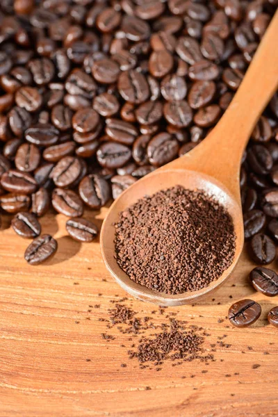 Coffee Powder Wooden Spoon Royalty Free Stock Images