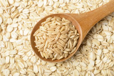 Yulaf ezmesi ve yulaf gıda kompozisyonu