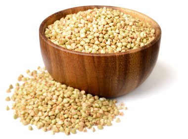 Beyaz arka plan üzerinde izole pişmemiş buğday