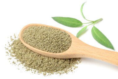 Beyaz arka plan üzerinde izole kurutulmuş ada çayı