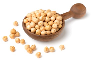 Kuru nohut beyaz arka plan üzerinde izole