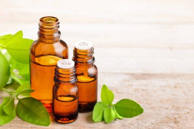 Petitgrain önemli petrol kehribar şişe