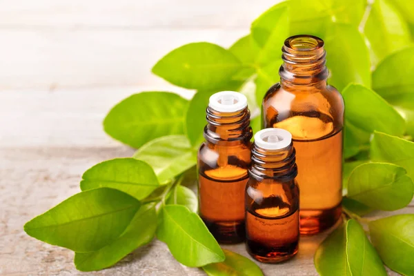 Petitgrain Essential Oil Amber Bottle — Stock Photo, Image